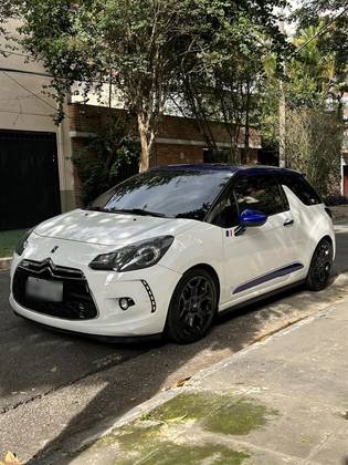 CITROËN DS3 1.6 THP GASOLINA SPORT CHIC MANUAL CITROËN DS3 1.6 THP GASOLINA SPORT CHIC MANUAL